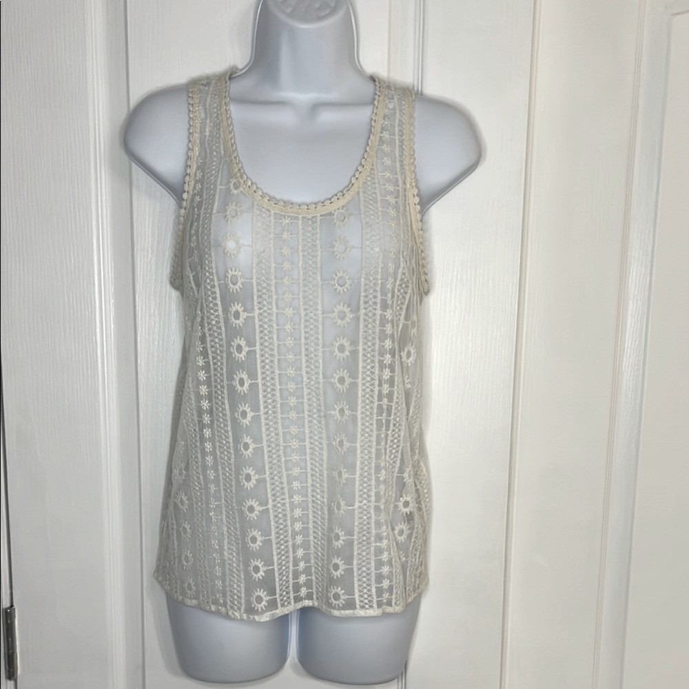 Elegant Lace Tank Top - Cream
